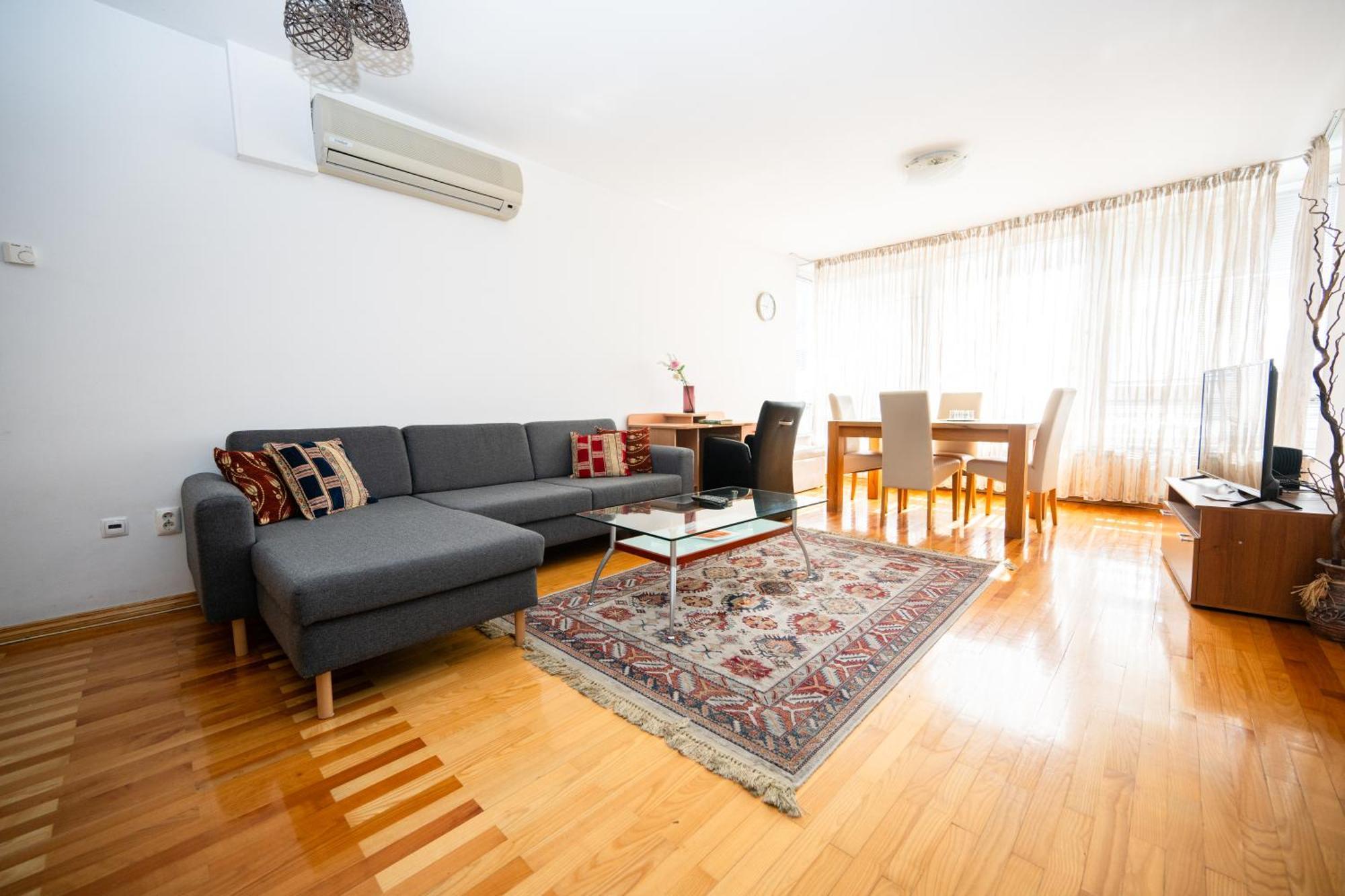Modern 2Bdr Apartment In The Center- Free Parking Sarajevo Extérieur photo