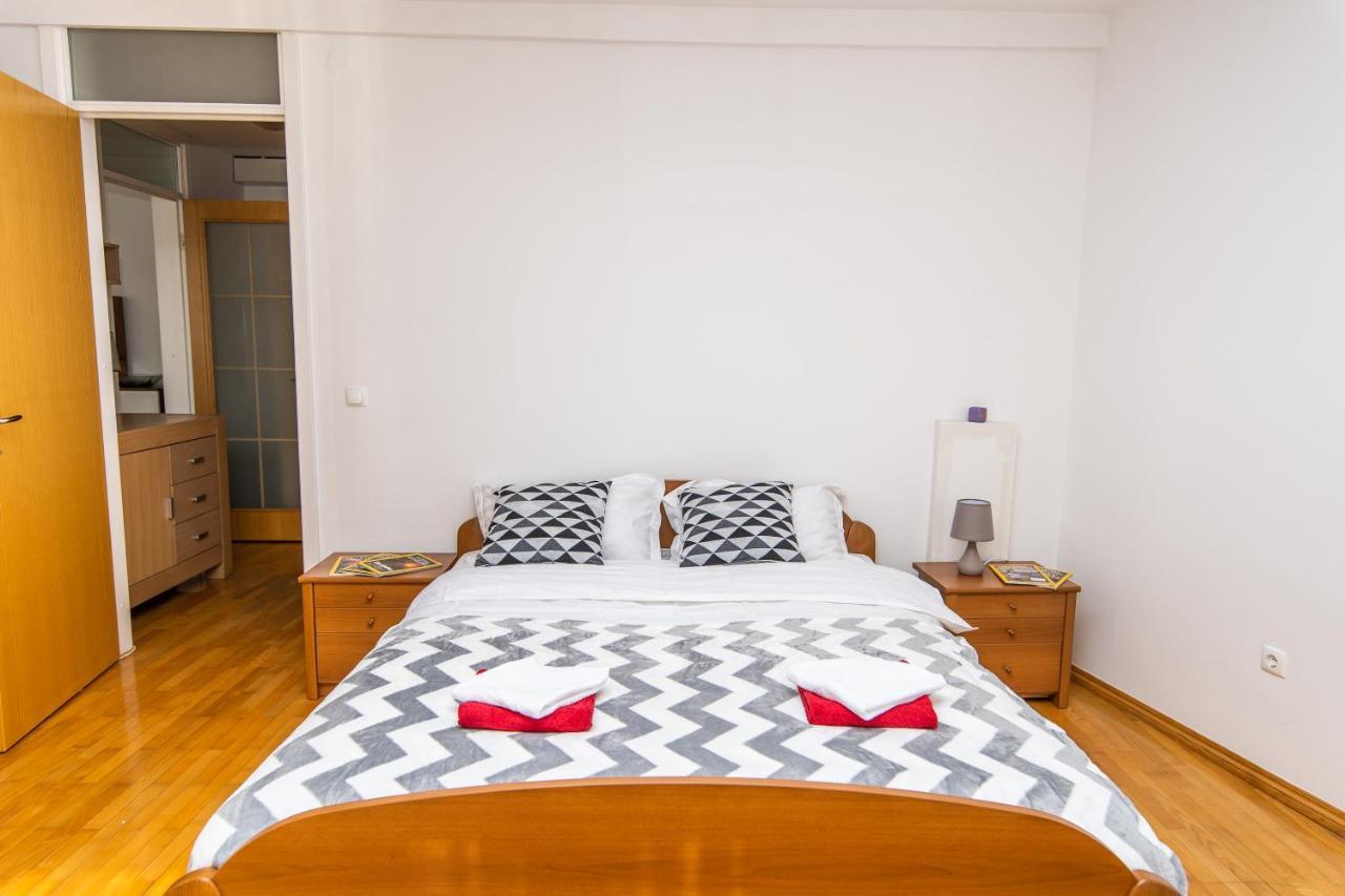 Modern 2Bdr Apartment In The Center- Free Parking Sarajevo Extérieur photo
